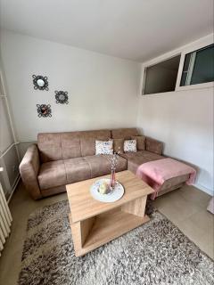 Apartman Nest - 9