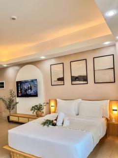 Exquisite Japandi at Venice with Grand Canal view - 5