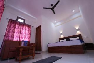 Hotel Saurabh - Saur - 2