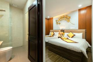 Gia Hoang Hotel - 1