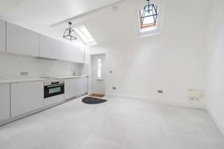 Luxury Modern Studio Flat - 2 mins from Ascot Racecourse - Ascot - 2