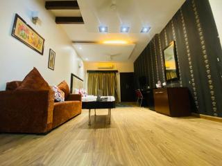 Hotel Amazone Residency Dlf Phase 3 - Gurgaon - 6