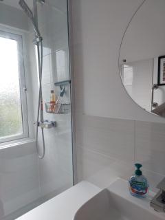 Double room with ensuite shower room in quiet, private house - Worthing - 7