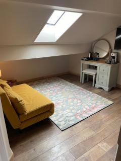 Central Whitchurch Hotel - Lowcross House Room 6 - Whitchurch - 3
