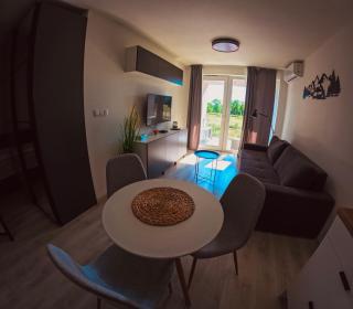 SkyFlat Bratislava-New Apartment near Airport Free Parking - 4