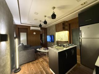 Luxury one bedroom apartment in um Uthaina - 1