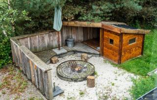 Three-Bedroom Holiday Home In Hovborg - 1