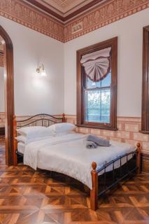 Nyerin manor - 1