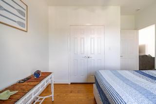 Views, 3 King Suites, 15 Guests - 8