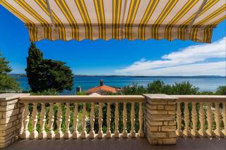 Apartments Katina - Tkon - 0