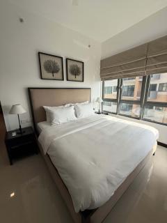 Luxury 2 Bed 2 Bath by Resident Villas - 6