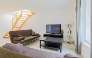 Beautiful Home In Monthenault With Wifi - 5