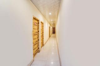 Hotel O Platinum - Ghaziabad - 8