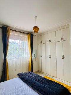 Ruth Flora Apartment - 8