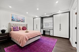 GLOBALSTAY Luxury 4-Bedroom House near Wonderland with Free Parking - Vaughan - 1