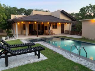 Aaryana Lagoon - 0
