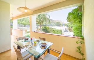 2 Bedroom Amazing Home In Trabia - 8