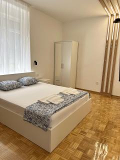 URBAN Suites - 5