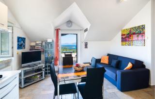 One-Bedroom Holiday Home In Povlja - 7