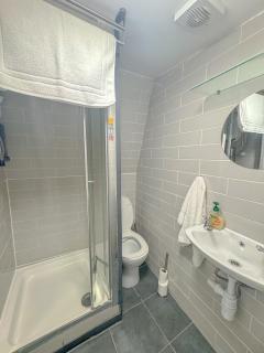 Dean Street Apartments - 3