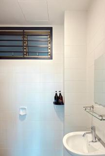 Lake Front Homes Relax & Chill at Mount Austin, JB #16 - 7