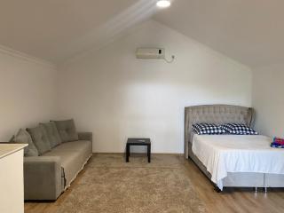 Home - Poti - 6