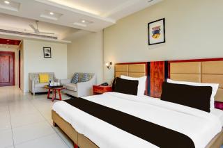 Super Townhouse Oak Sector 39 Medanta - 6