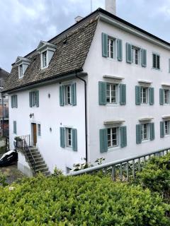 Fantastically beautiful old building apartment with lake view - 6