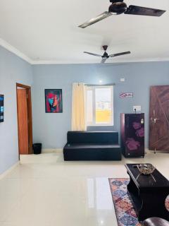 Penthouse Delight 2BHK Flat near Wipro Circle - 8