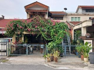 Serene Mountain Retreat in KL - Entire House for Rent - 0