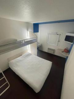 Unisotel Colmar Ex Hôtel F1 - 8