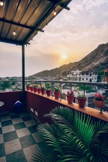 Nahargarh view Hotel - 9