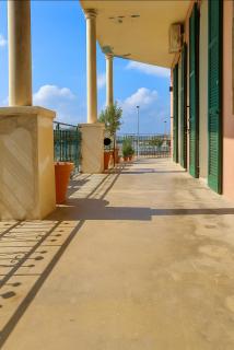 Palazzo Storico in Centro Città, 700m dal Mare, Parcheggio Pubblico Vicino - 6