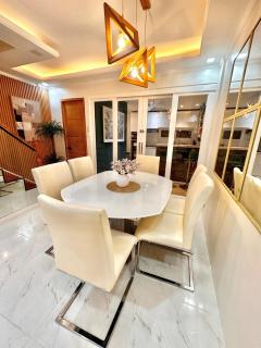 Cozy 2BR Home near airport with pool access - Puerto Princesa - 4