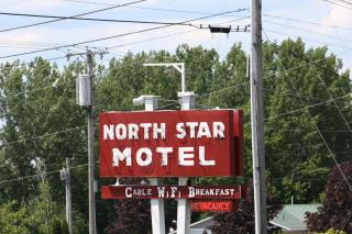 North Star Motel - 3