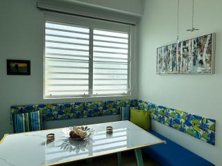 Prime Location at Condado Beach 4br 3 ba - Apt 1 & 4 - 8