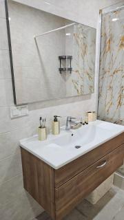 Cozy Stay in Saburtalo , Tbilisi - 7