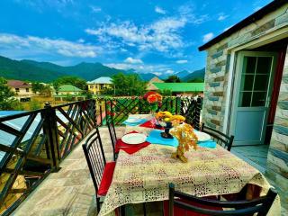 Green big villa revan - 9