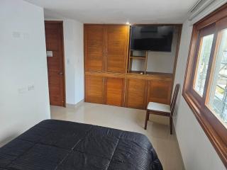 Guest House with AC, close to Historical Centre 3 - 4