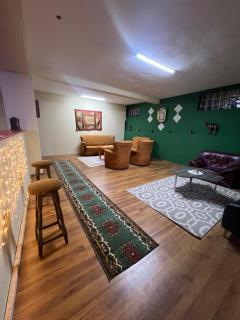 Hostel 8 - 7