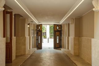 Luxe Skyline Serenity Retreat by Dohany Synagogue - Budapest - 6