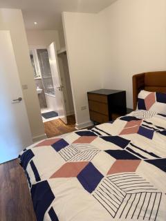 AA Apartment - Barking - 9