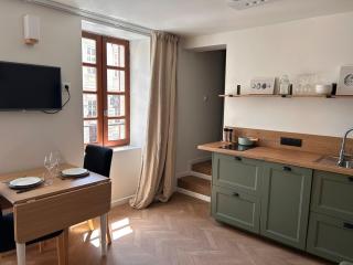 Le Nid with storage for skiers & cyclists - Saint-Jean-de-Maurienne - 0