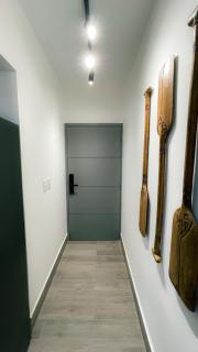 Modern, Comfortable, Close to Beaches - 8