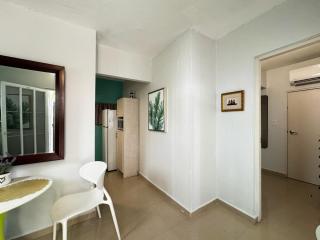Prime Location at Condado Beach 1br 1ba - Apt 8 - 6