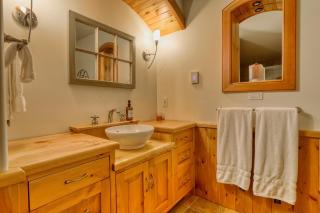 Custom Built Home on the Beach - Nelson - 4