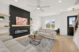 New 6BR house near Alice's Corridor amenities - 2