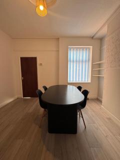 Serenity Rooms - Leicester - 4