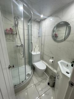 Room 1 - En-suite for 3 people - 2