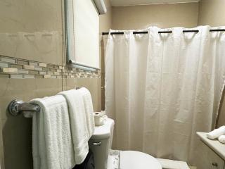 Prime Location at Condado Beach 1br 1 ba - Apt 7 - 1